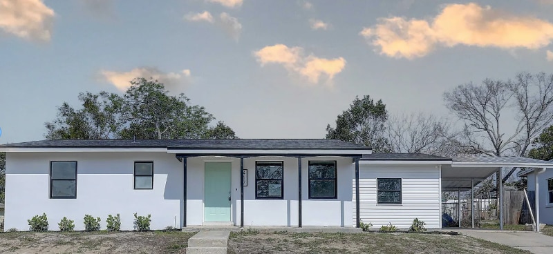 Primary Photo - 417 Hollyhock Ln