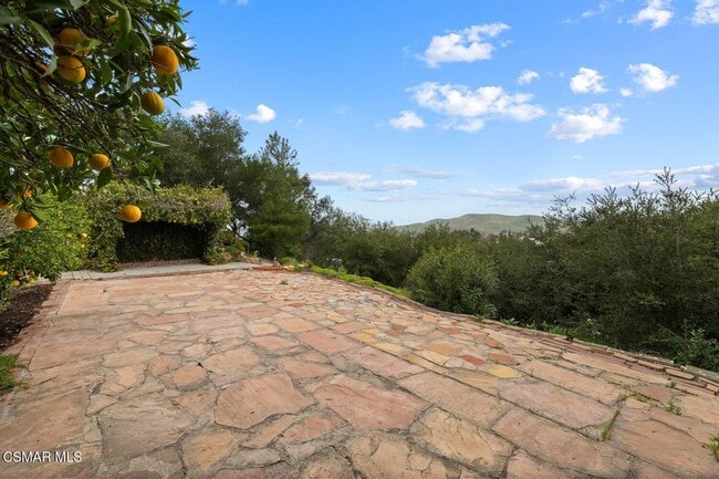 Building Photo - 822 Rim Crest Dr