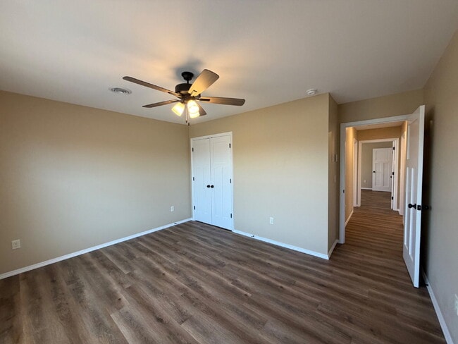 Building Photo - Last BRAND NEW 4BR Duplex left!!!