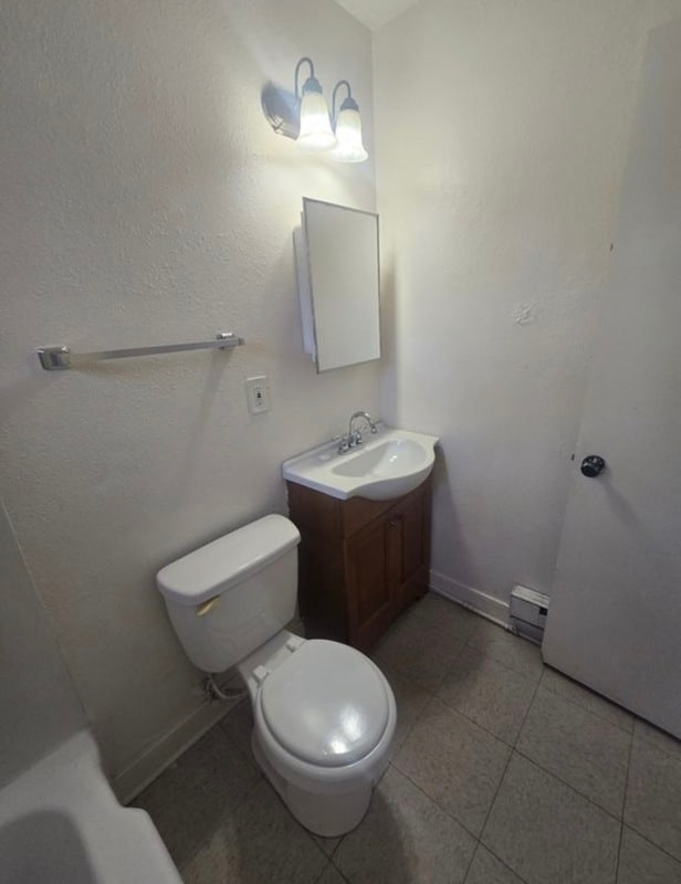 Building Photo - 663 Pegram St