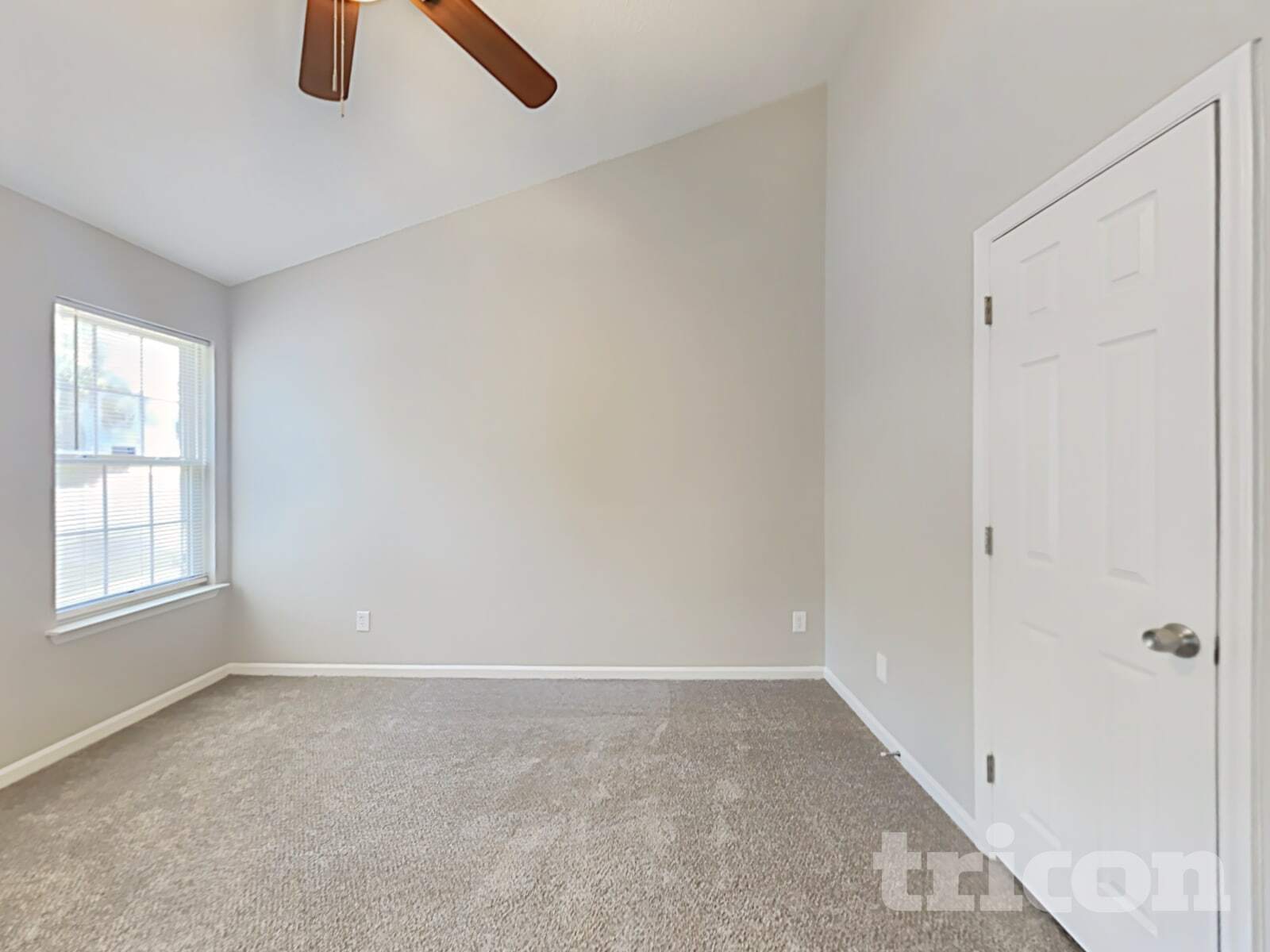 Building Photo - 4305 Biesterfield Dr