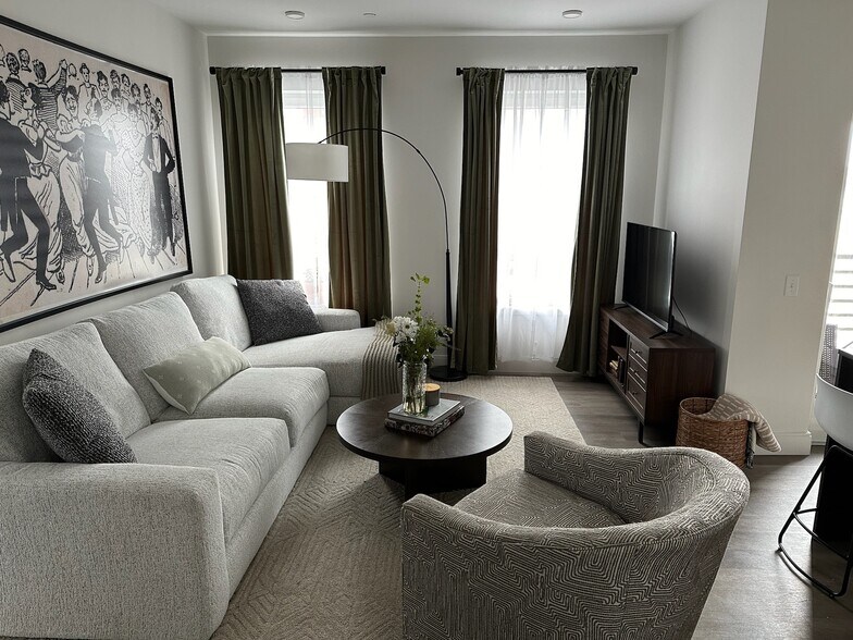 Building Photo - 959 Dorchester Ave