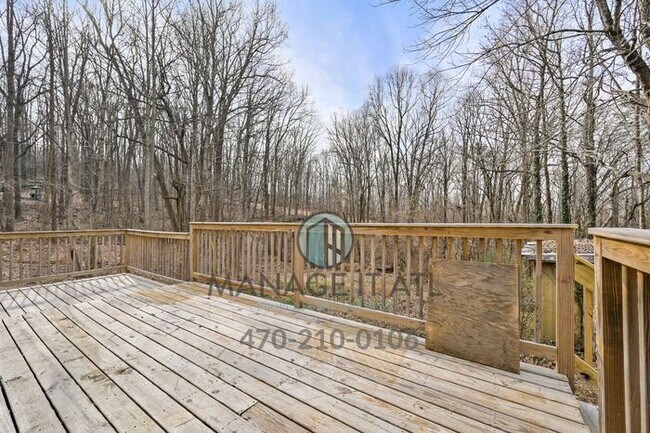 Building Photo - FULLY remodeled 4-bedroom, 2-bathroom house in Gainesville!