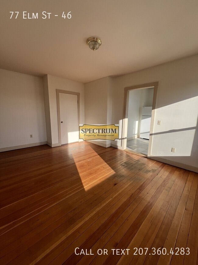 Building Photo - 77 Elm St