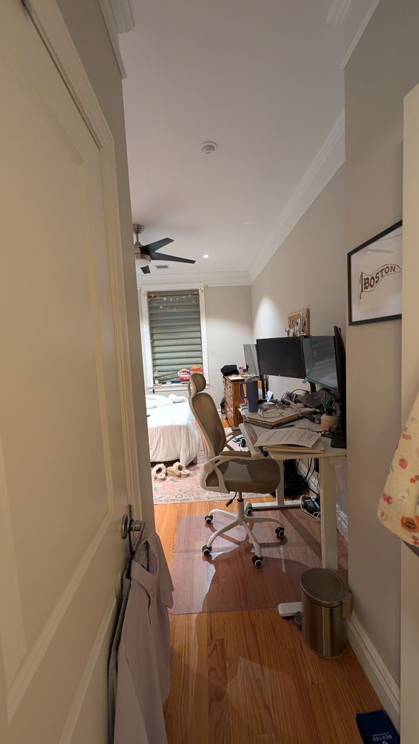 Building Photo - Beautifully Designed Luxury 2-Bed/2-Bath in the South End