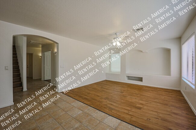 Building Photo - 3218 N 127th Ln