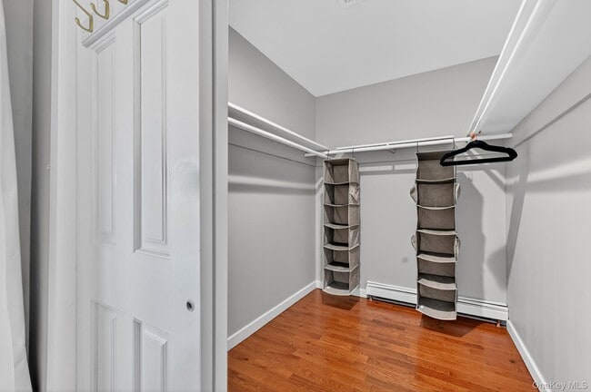 Building Photo - 66 Murray Dr