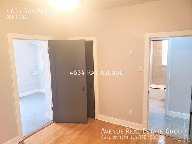 Building Photo - 4634 Ray Ave