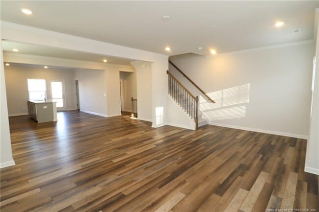 Building Photo - 458 Carolina Spgs Blvd