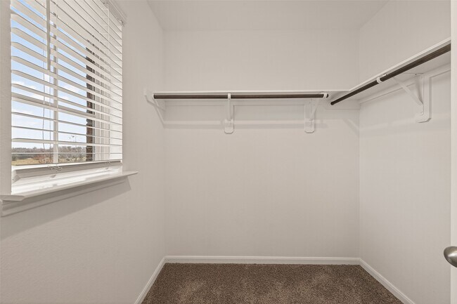 Building Photo - 2510 Meerstad Ln