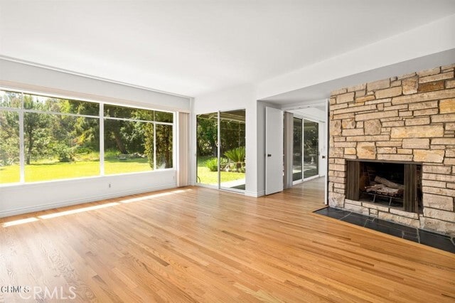 Building Photo - 2055 Liliano Dr