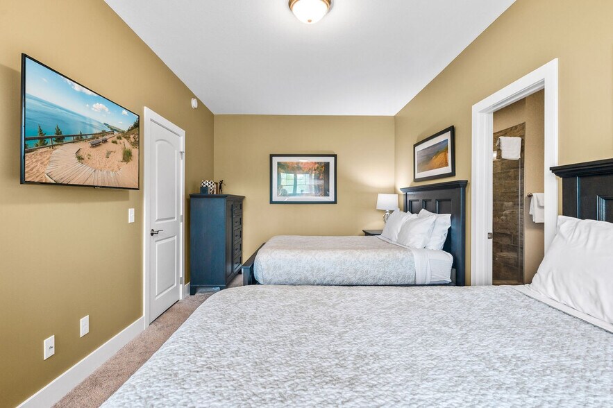 Building Photo - 12534 Old Orchard Trail