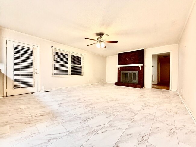 Building Photo - Charming Ranch with Fireplace, Two Living Areas & Large Lot – Minutes to Downtown