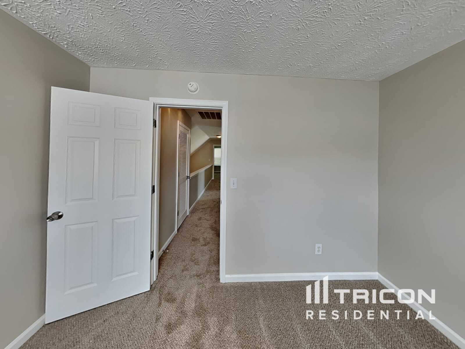 Building Photo - 605 Highpoint Wy