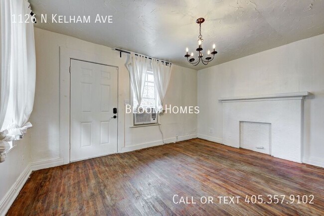 Building Photo - 1126 N Kelham Ave