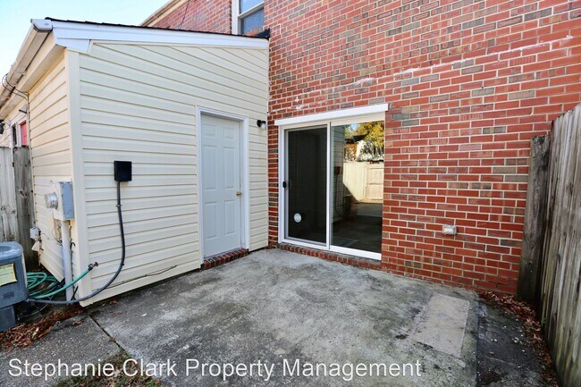 Building Photo - 3 br, 2.5 bath House - 2216 Sedgewick Drive