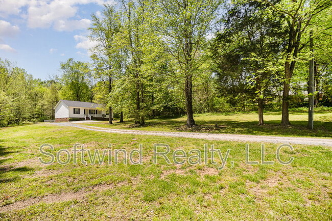 Building Photo - 5320 State Rd 49 N