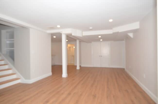 Building Photo - 18 Eaton Ave