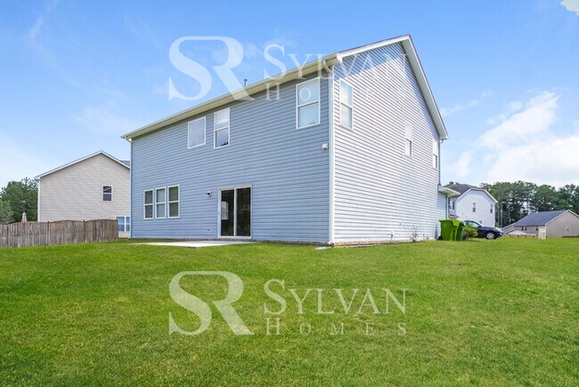 Building Photo - Living where You Love is Good for your Heart!