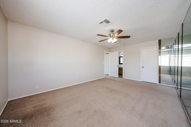 Building Photo - 5013 W Evans Dr