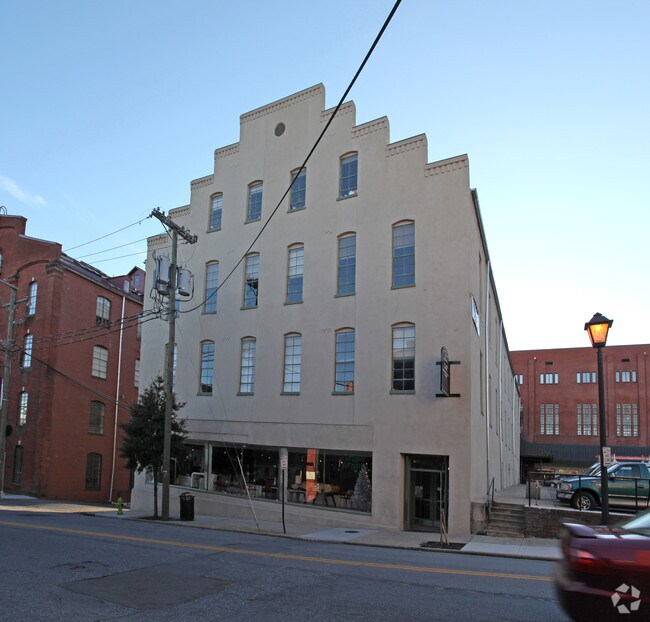 City Market Lofts Lynchburg, VA Apartment Finder
