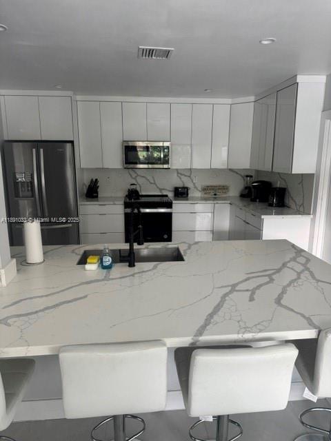 Building Photo - 2856 NW 10th Ave