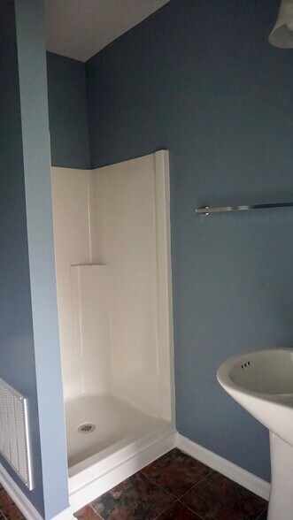 master bath - 129 N Main St