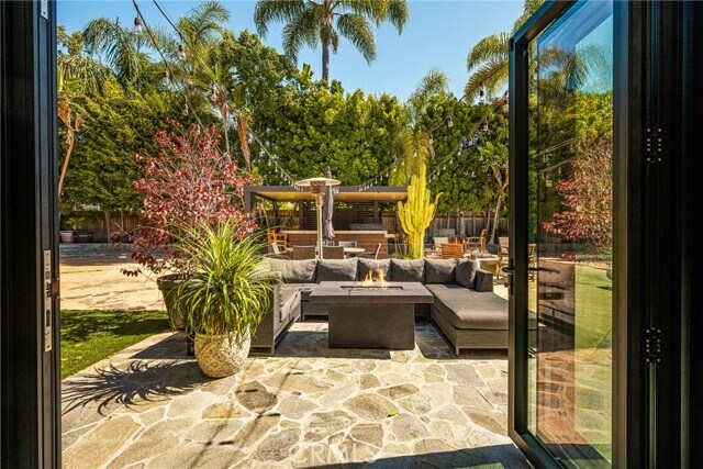 Building Photo - 2281 Orchard Dr