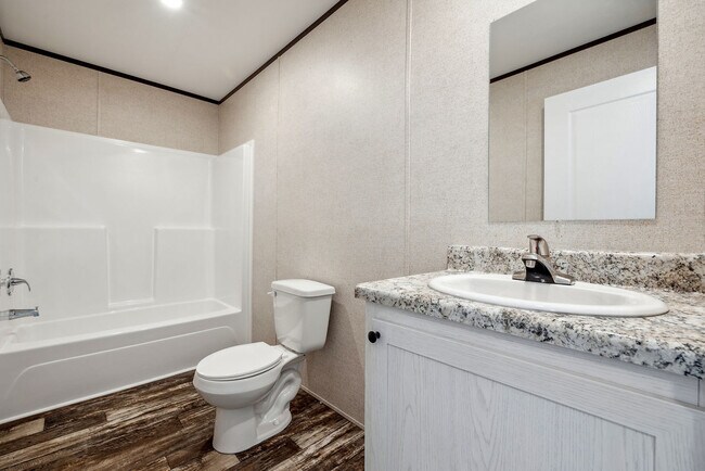 Building Photo - 3945 Deadwood Dr N