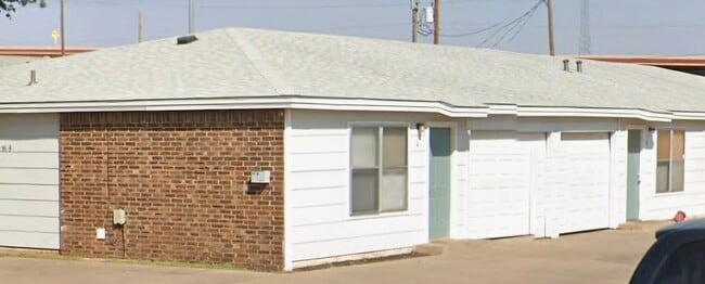 Primary Photo - 5604 Brownfield Dr