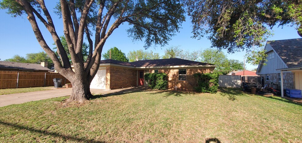 Building Photo - 4525 Sisk Rd