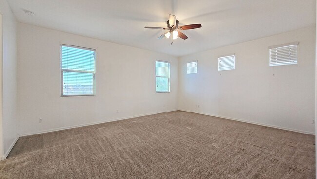 Building Photo - Blue Horizons community near Goodyear!