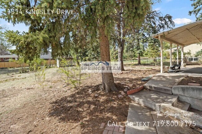 Building Photo - 1314 N Kingsley Dr