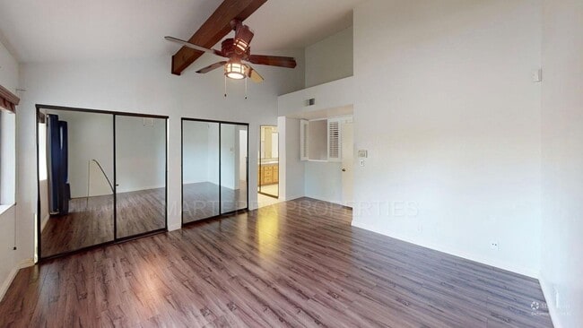 Building Photo - Beautiful 2 Bedroom Home in Costa Mesa