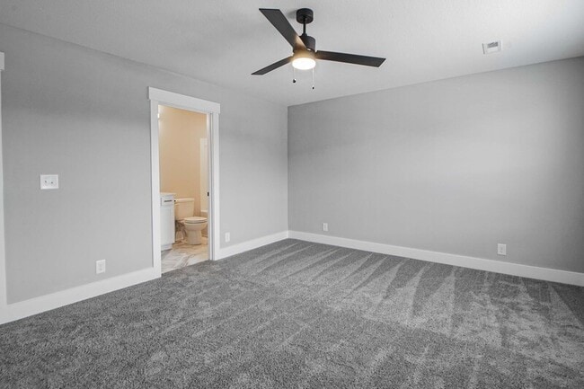 Building Photo - 1607 Jonathan Wade Cir