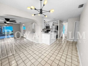 Building Photo - 3 Bed | 2 Bath Home on SE 46th Terrace – Space to Live, Room to Breathe