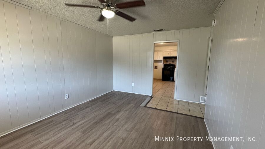 Building Photo - 2302 40th St