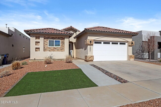 Building Photo - 12321 Desert Dove Ave