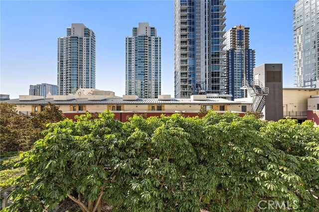 Building Photo - 1240 India St