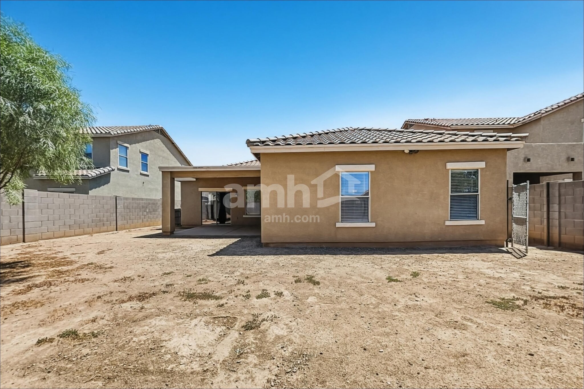 Building Photo - 2548 W Spencer Run