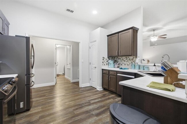 Building Photo - 4 Seaton Valley Path