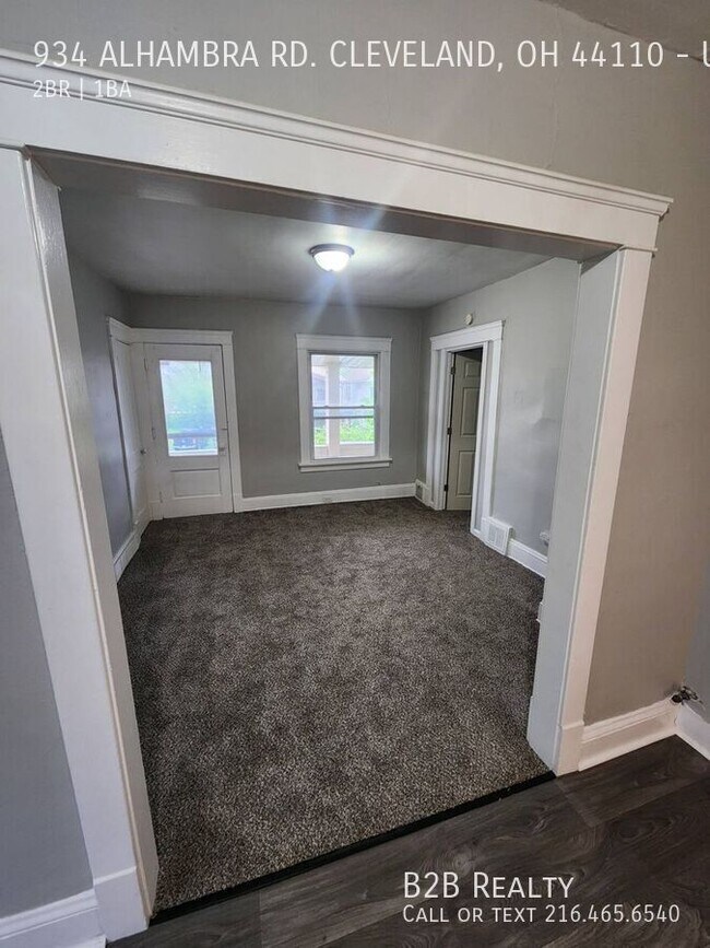 Building Photo - 934 Alhambra Rd