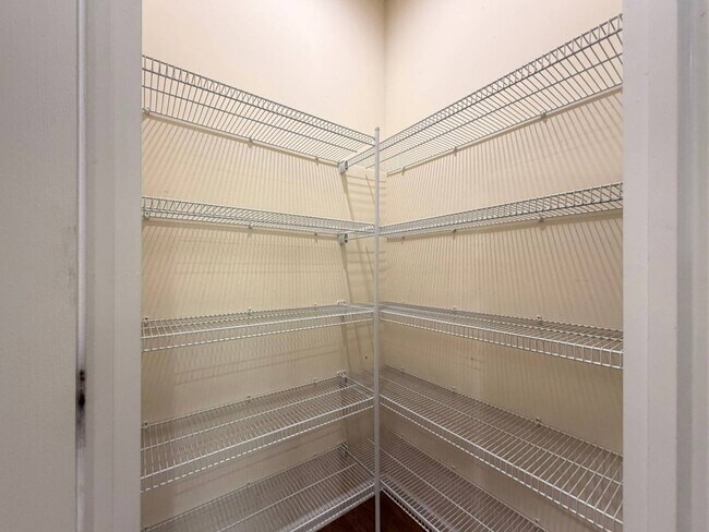 Building Photo - 8268 Primanti Blvd