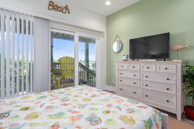 Building Photo - 456 Paradise Pointe Dr