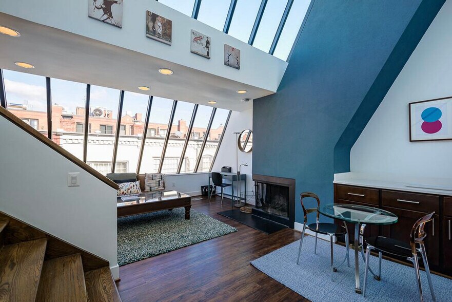 Building Photo - 3209 Cherry Hill Ln