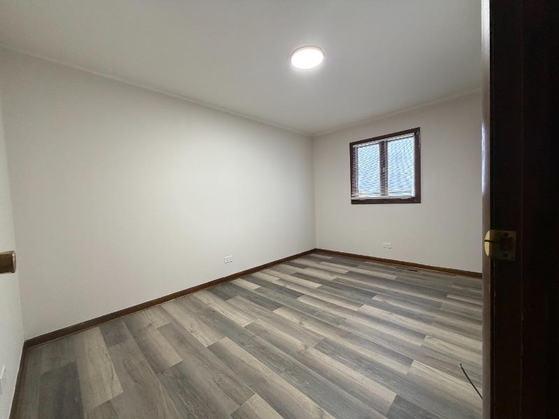 Building Photo - 7431 W 83rd Ln