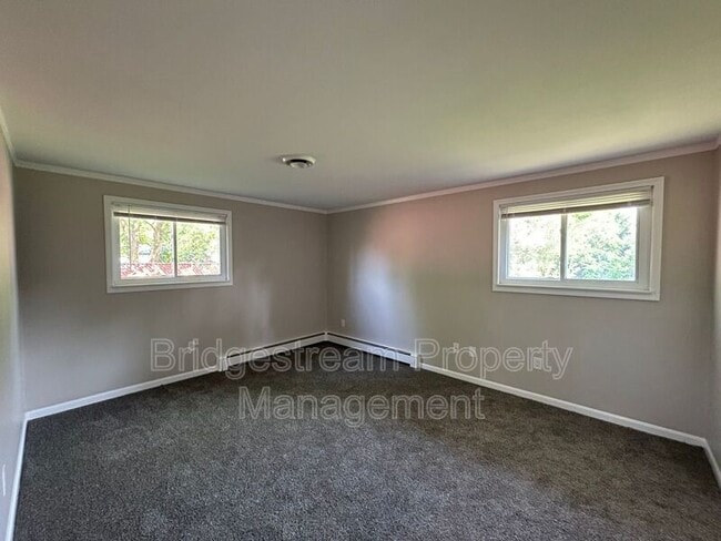 Building Photo - 3920 Barrymore Ln