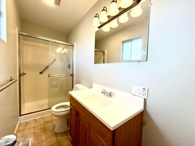 Building Photo - 1968 Sycamore Dr