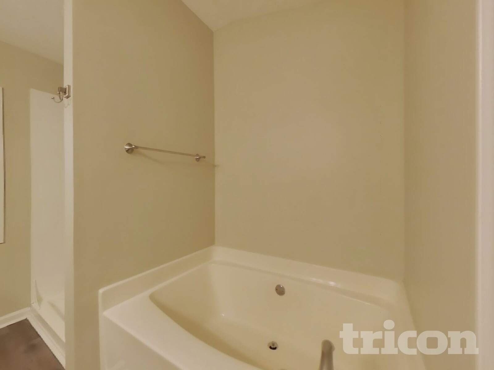 Building Photo - 300 Stone Valley Xin