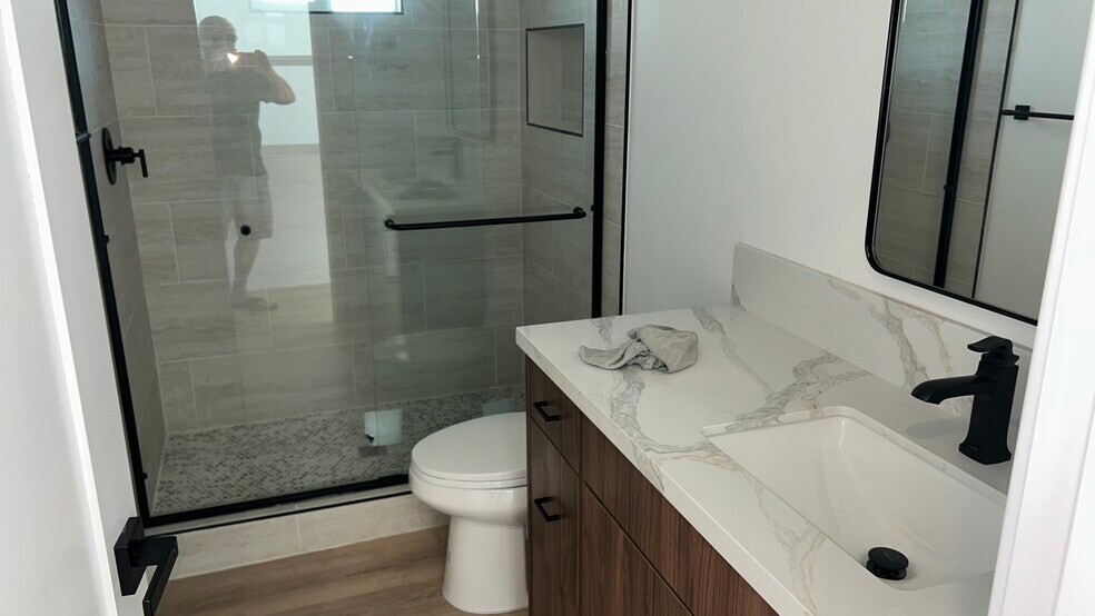 Building Photo - 3777 Logan Ave